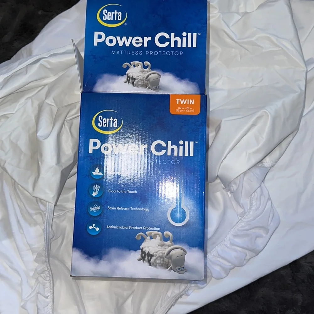 Serra new power chill Twin mattress protector